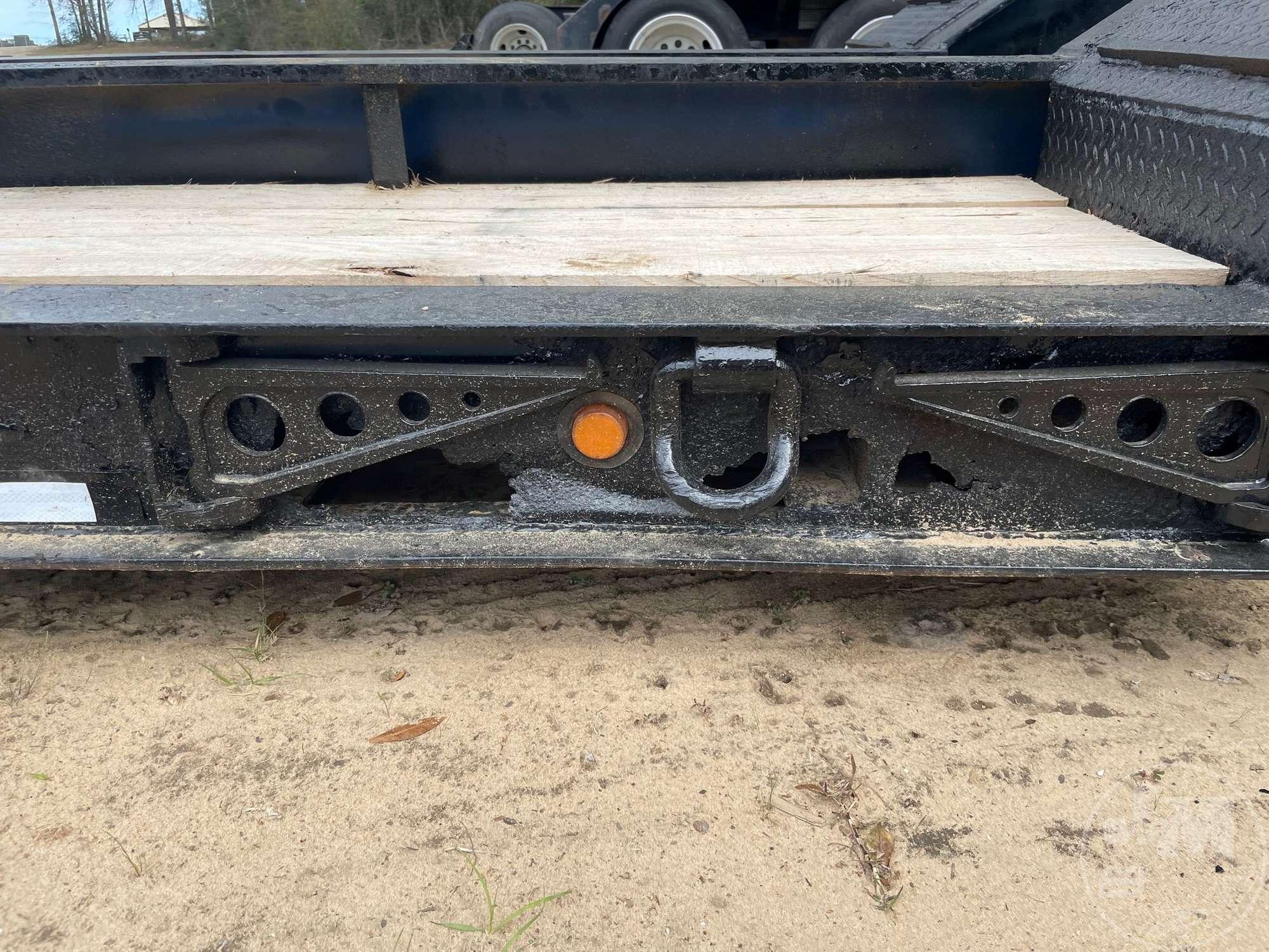 2002 TALBERT HYDRAULIC RGN LOWBOY TRAILER VIN: 40FSK714521021529