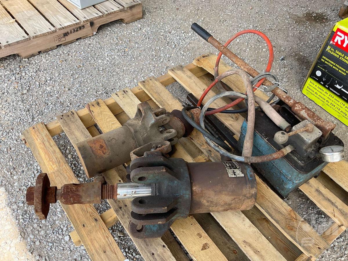 HYDRAULIC SPROCKET PRESS/PULLER