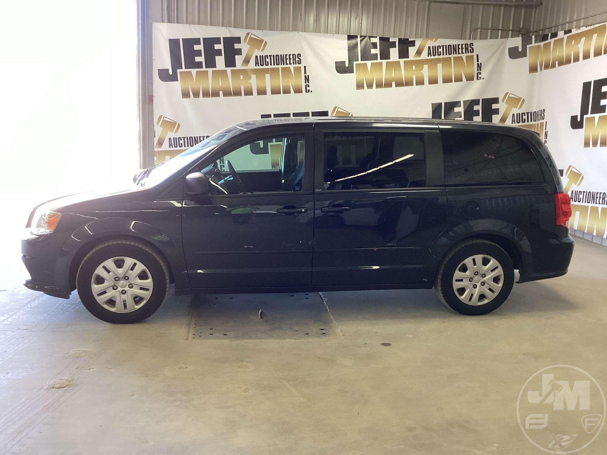 2013 DODGE GRAND CARAVAN VIN: 2C4RDGBG1DR747150 FWD