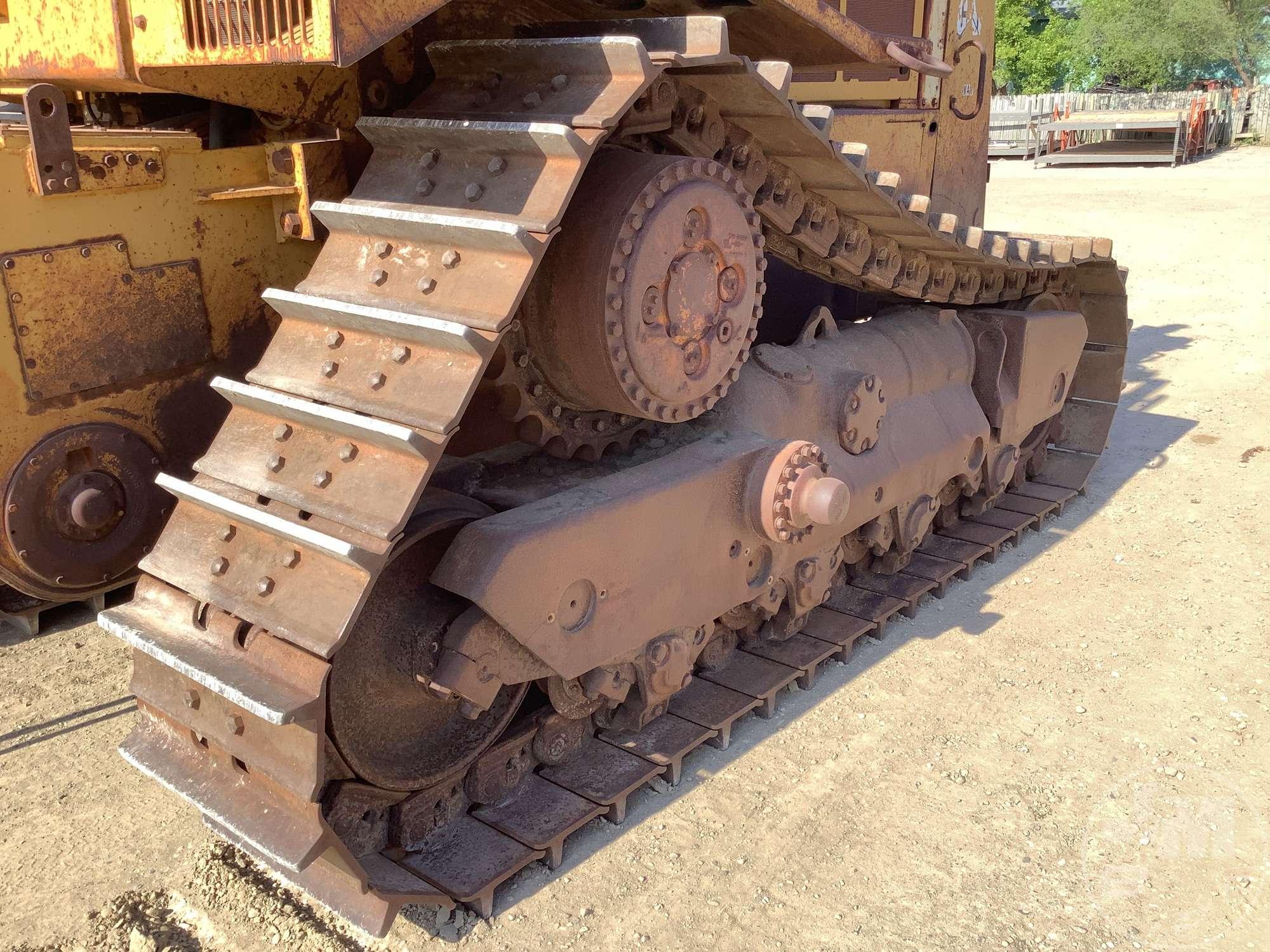 1979 CATERPILLAR D8-N CRAWLER TRACTOR SN: 9CT04243