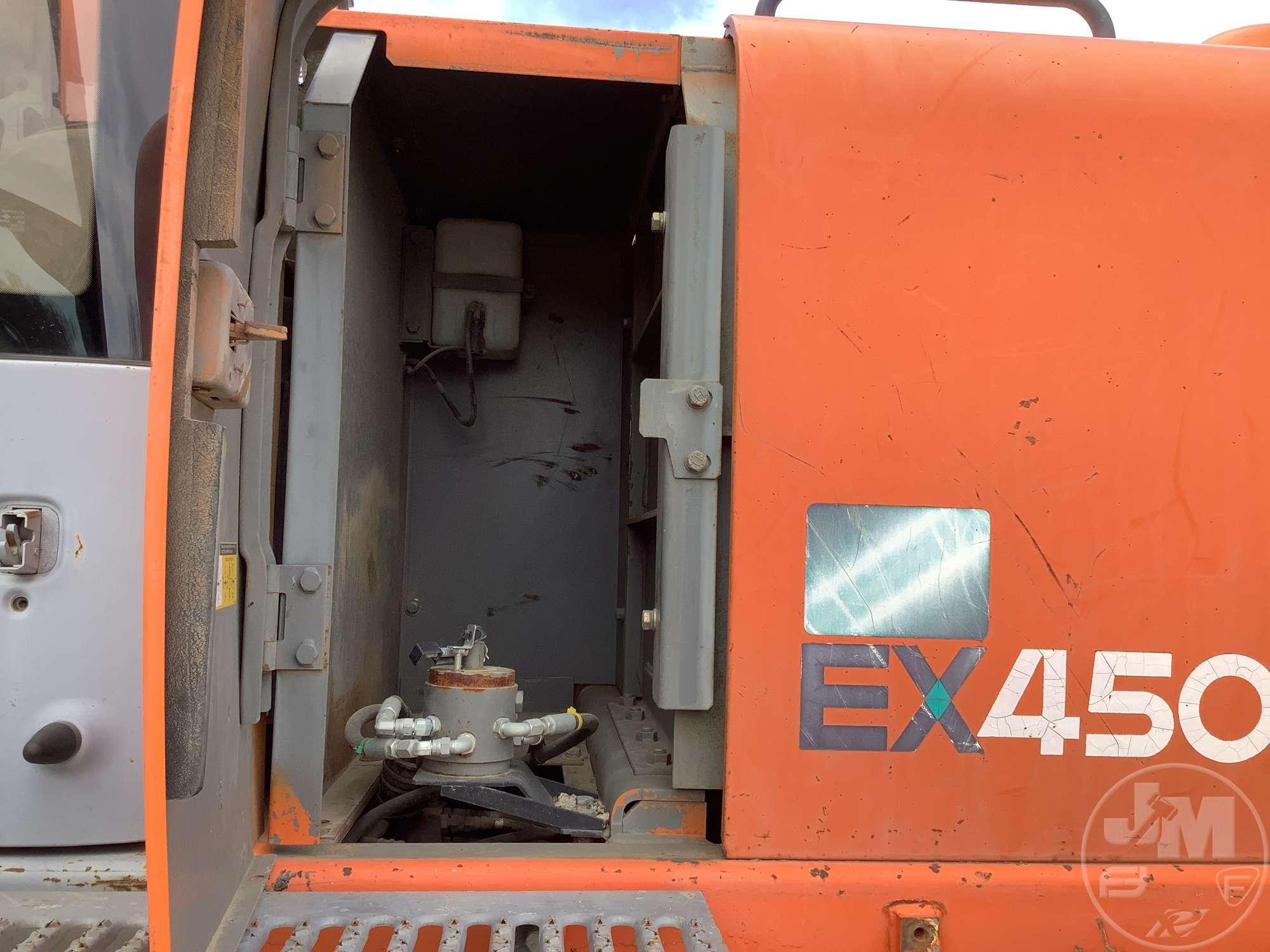 1998 HITACHI EX450LC-5 HYDRAULIC EXCAVATOR SN: 16CP007460