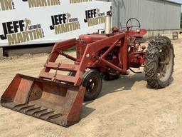 1949 INTERNATIONAL FARMALL H TRACTOR W/LOADER SN: FBH-304807X