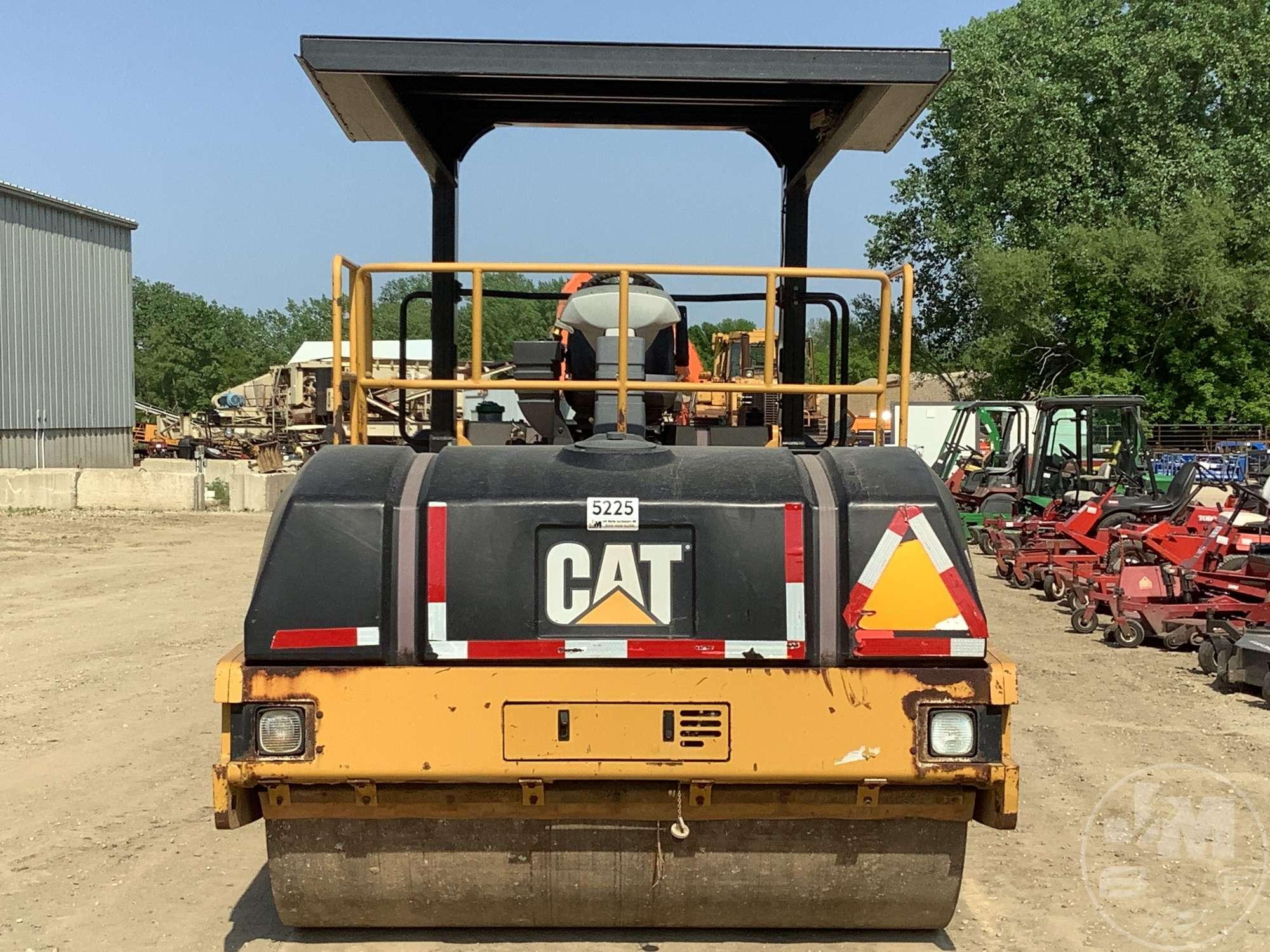 2006 CATERPILLAR CB-634D TANDEM VIBRATORY ROLLER SN: CATCB634CCDF00588