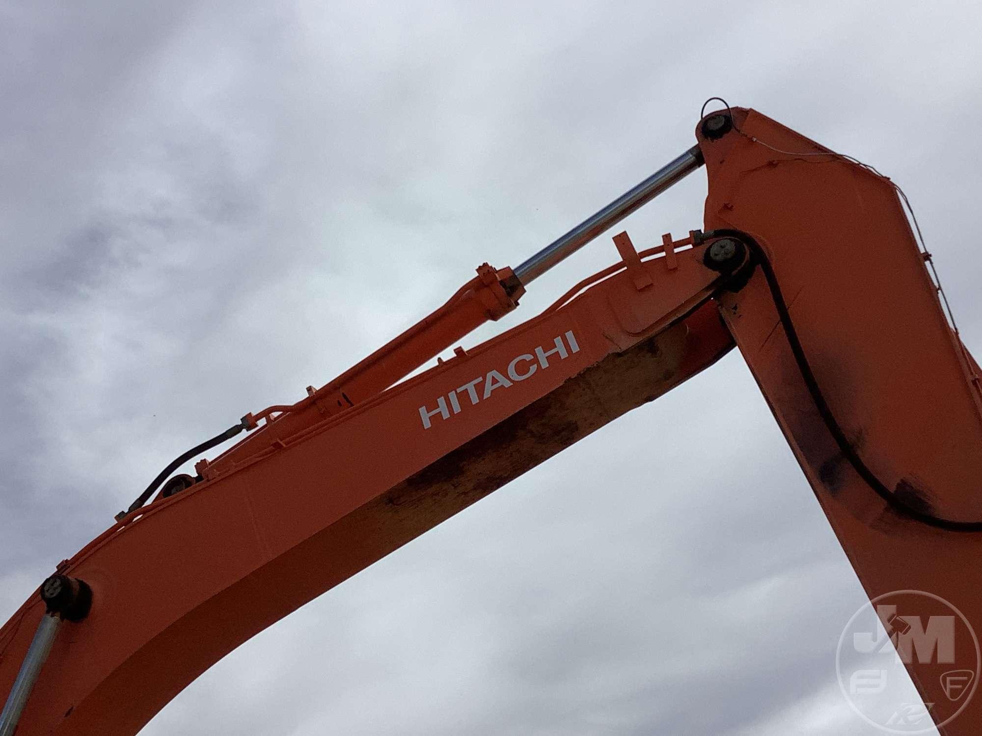 1998 HITACHI EX450LC-5 HYDRAULIC EXCAVATOR SN: 16CP007460