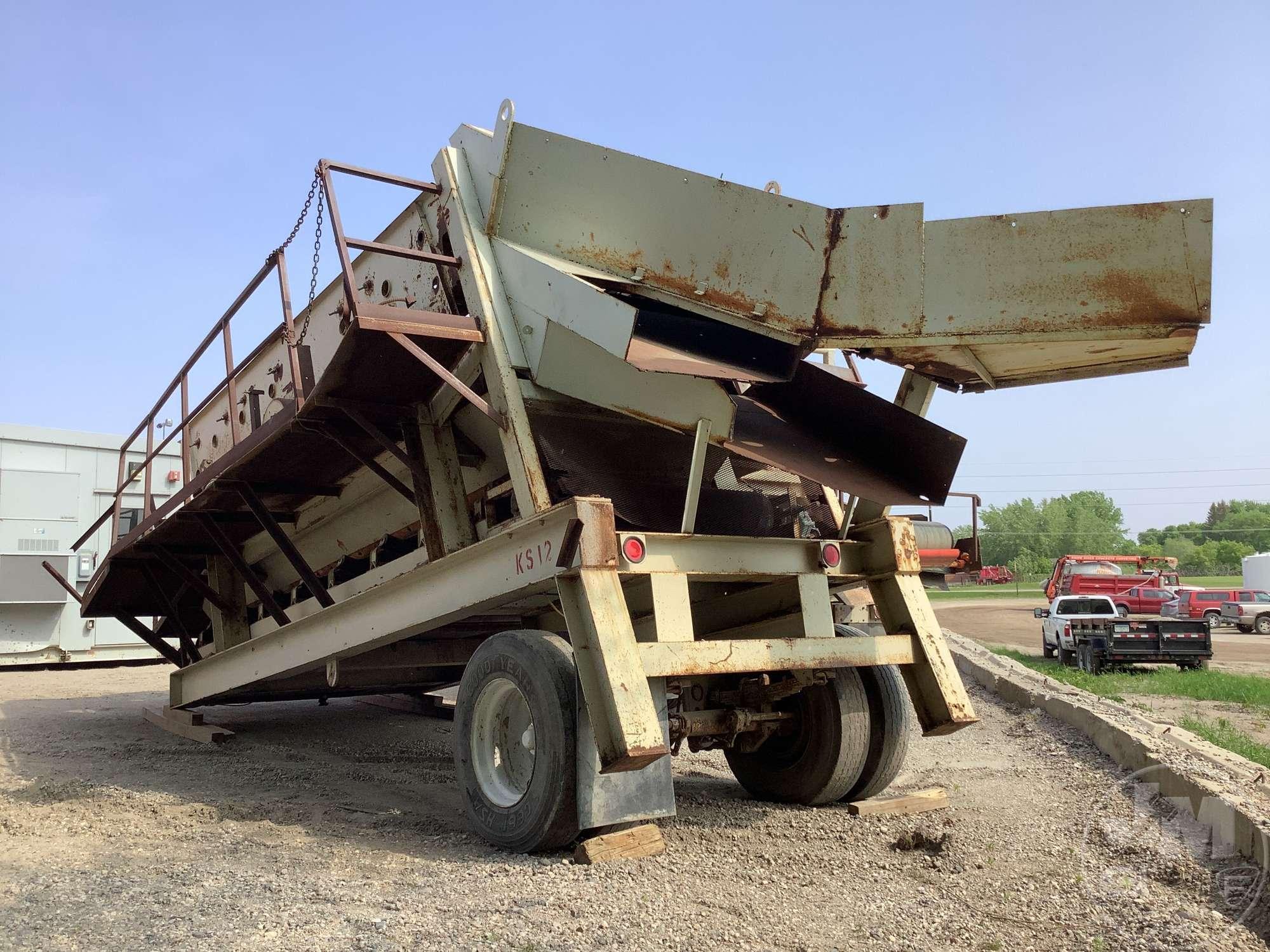 ALLIS-CHALMERS 6"X16" PORTABLE TRIPLE DECK SCREEN