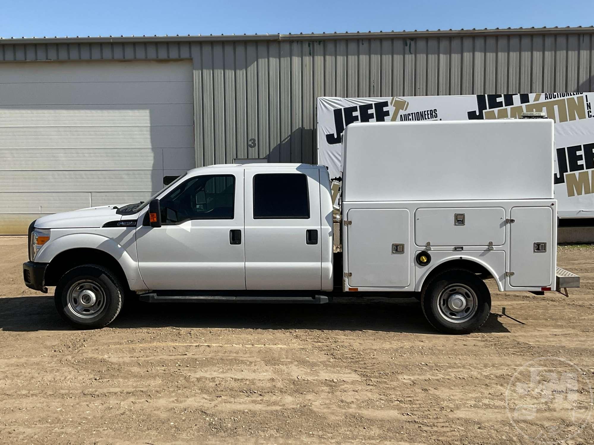 2012 FORD F-350 S/A UTILITY TRUCK VIN: 1FD7W3B67CEC13594