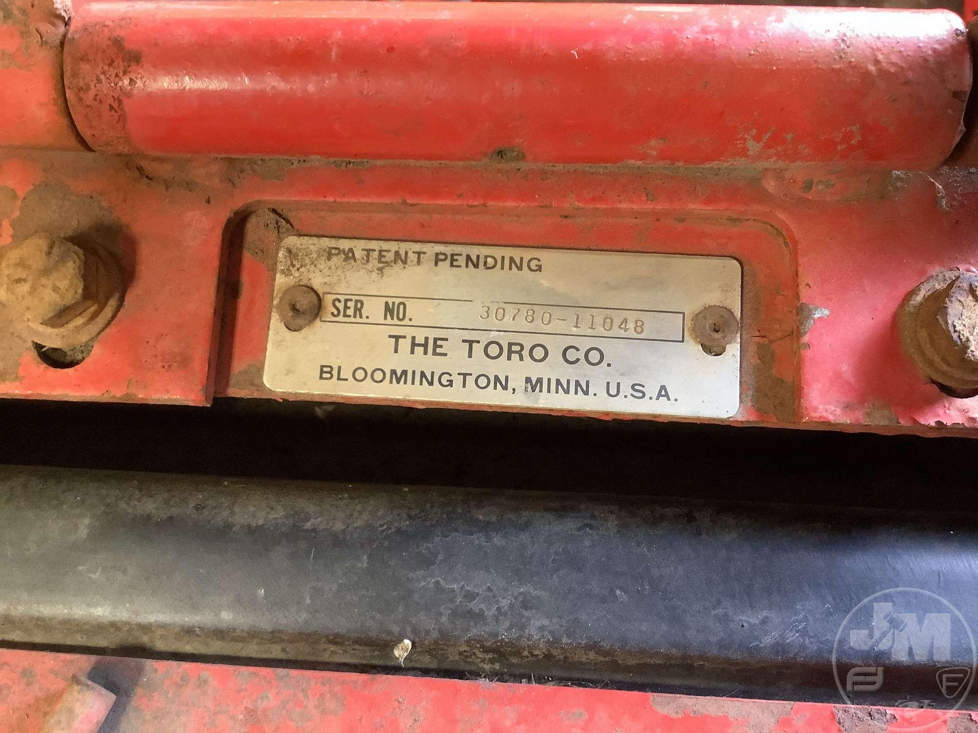 TORO GROUNDS MASTER 72 FRONT DECK SN: 30780-11048