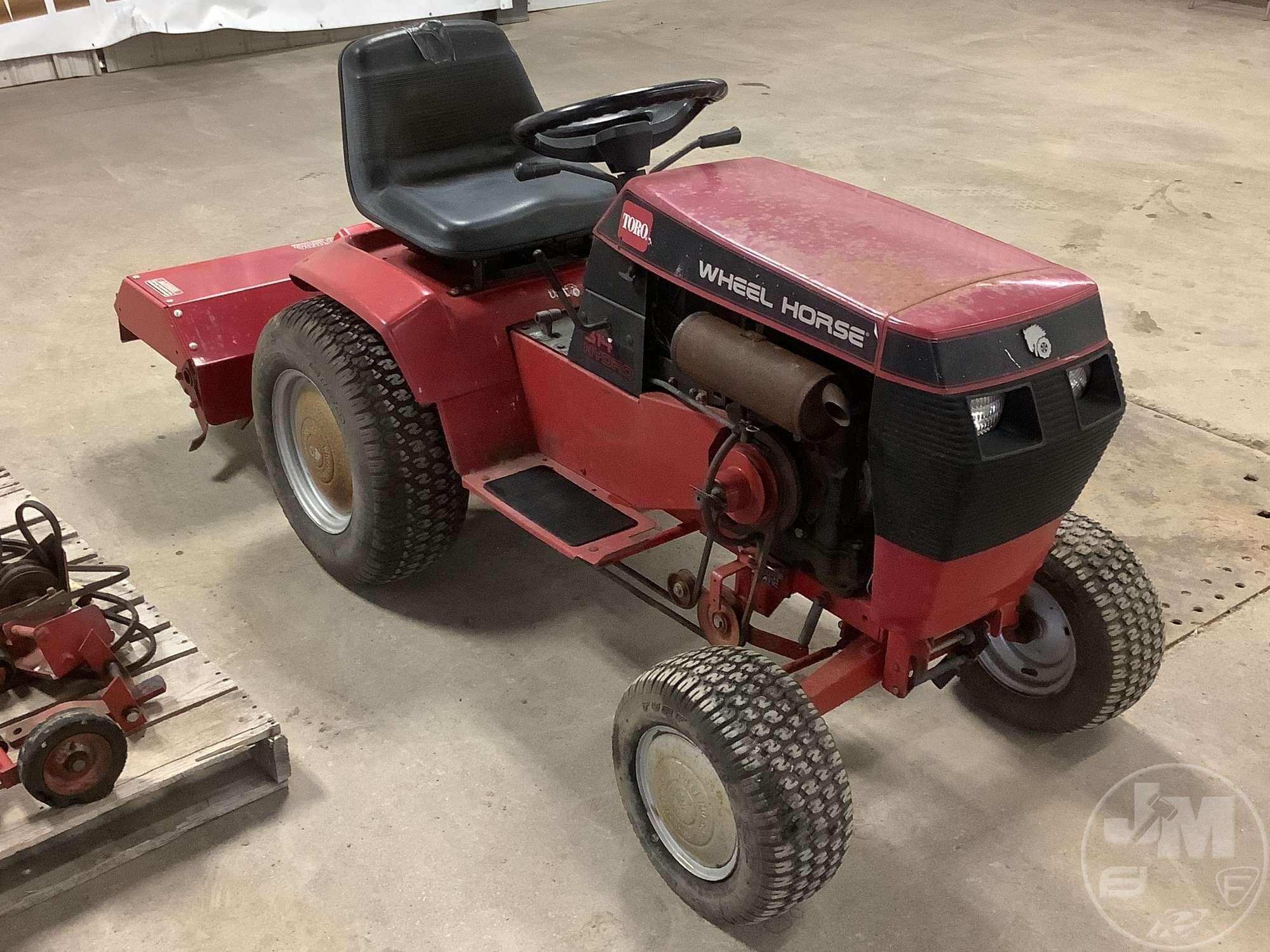 TORO WHEEL HORSE 73401 RIDING MOWER SN: 5900565