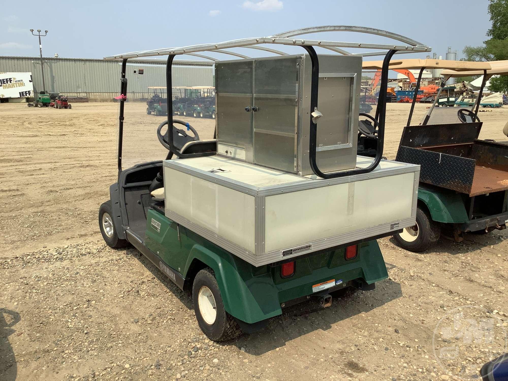 ADVENTURER  TWO BEVERAGE CART SN: JW7-100400