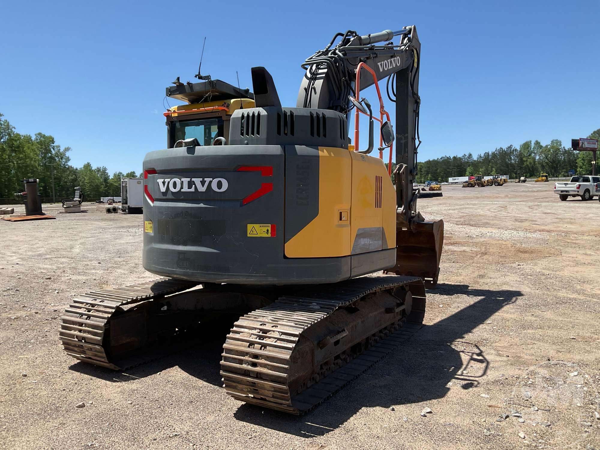 2016 VOLVO ECR145EL HYDRAULIC EXCAVATOR SN: VCECR145J00310439