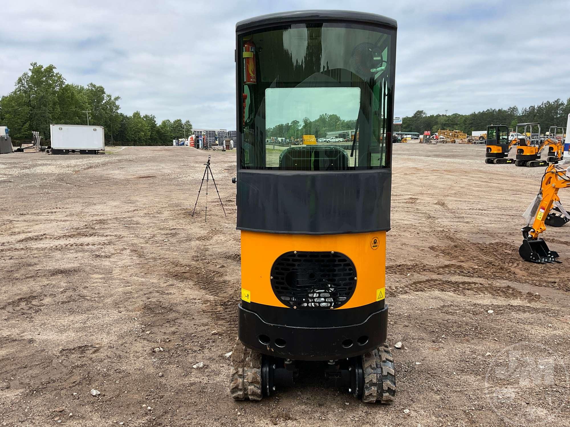 2023 MIVA VA13C MINI EXCAVATOR SN: VA13CG126