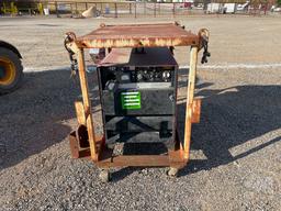 LINCOLN DC-600 600 AMP PORTABLE WELDER SN: U1981111887