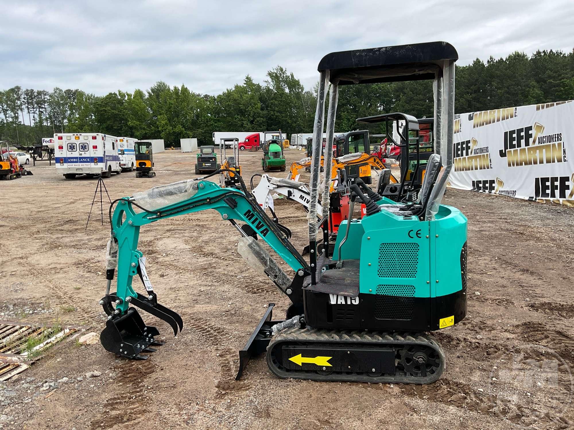 2023 MIVA VA15 MINI EXCAVATOR SN: VA15G143