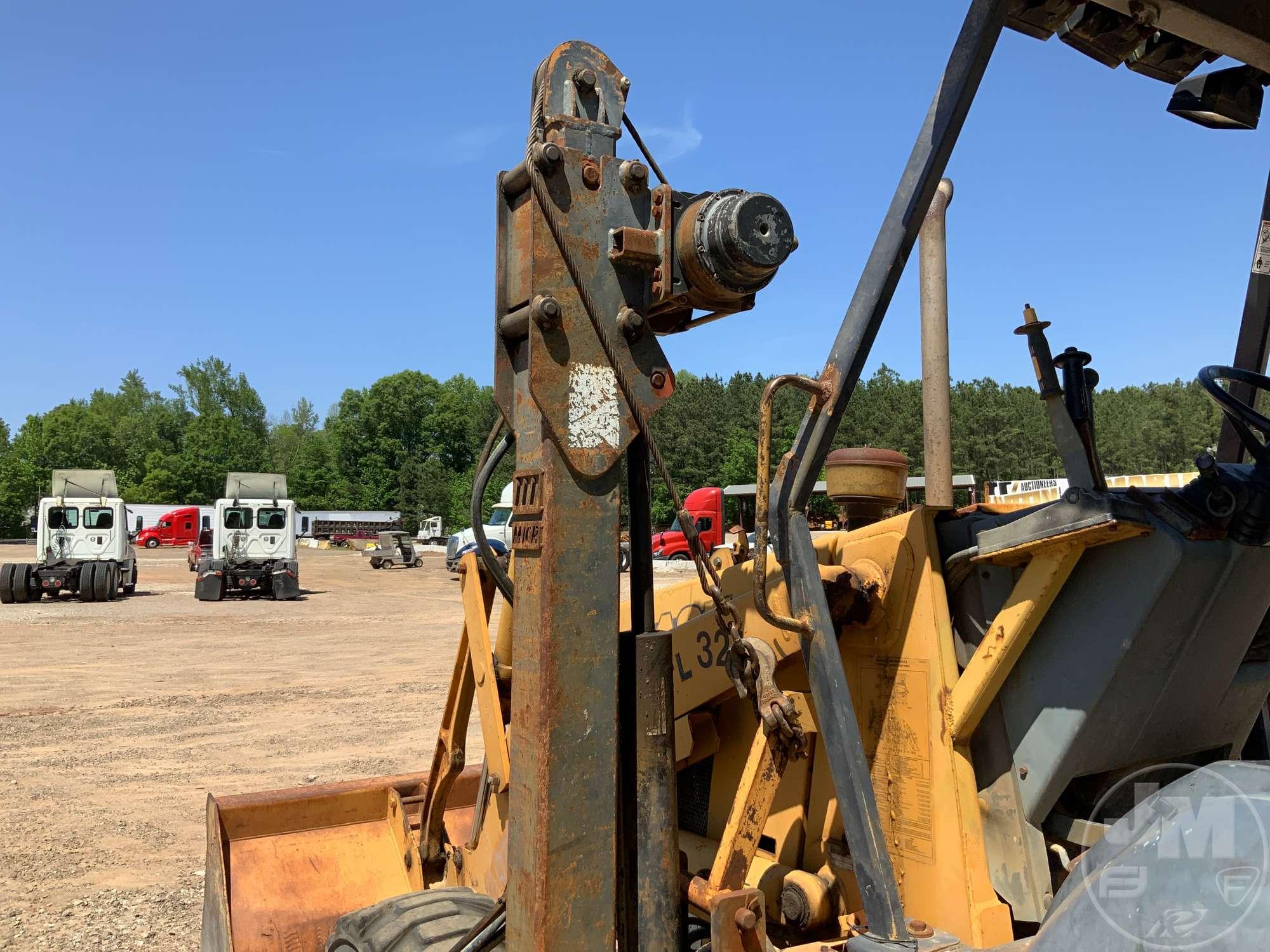 1995 CASE 590SL 4X4 LOADER BACKHOE SN: JJG0208797