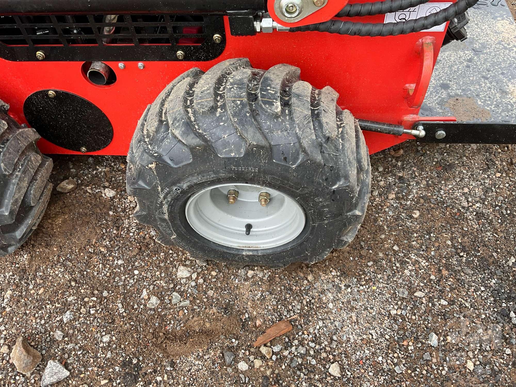 2023 EGN EG320 RIDE ON SKID STEER SN: EG380E07