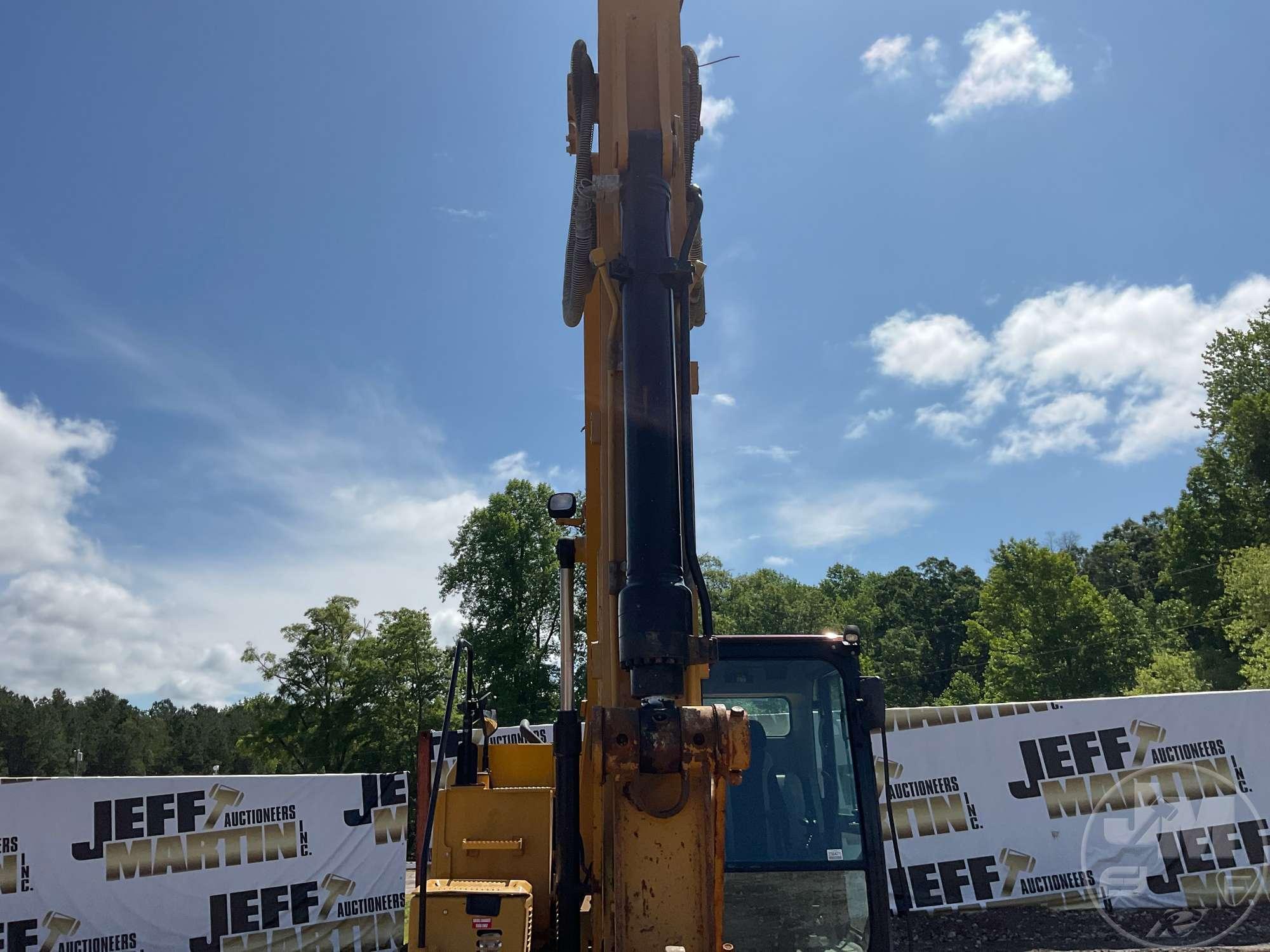 2020 CATERPILLAR 313F HYDRAULIC EXCAVATOR SN: DJE10812