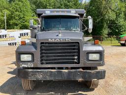 1998 MACK RD690S TANDEM AXLE DUMP TRUCK VIN: 1M2P264C3WM026413