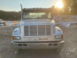 2001 INTERNATIONAL 4700 S/A MECHANICS TRUCK VIN: 1HTSCAAMX1H336753