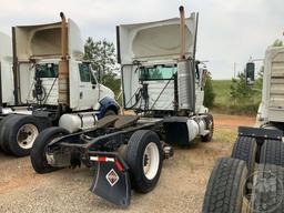 2014 INTERNATIONAL LF687 T/A DAY CAB ROAD TRACTOR VIN: 3HSDJSJR4EN036898