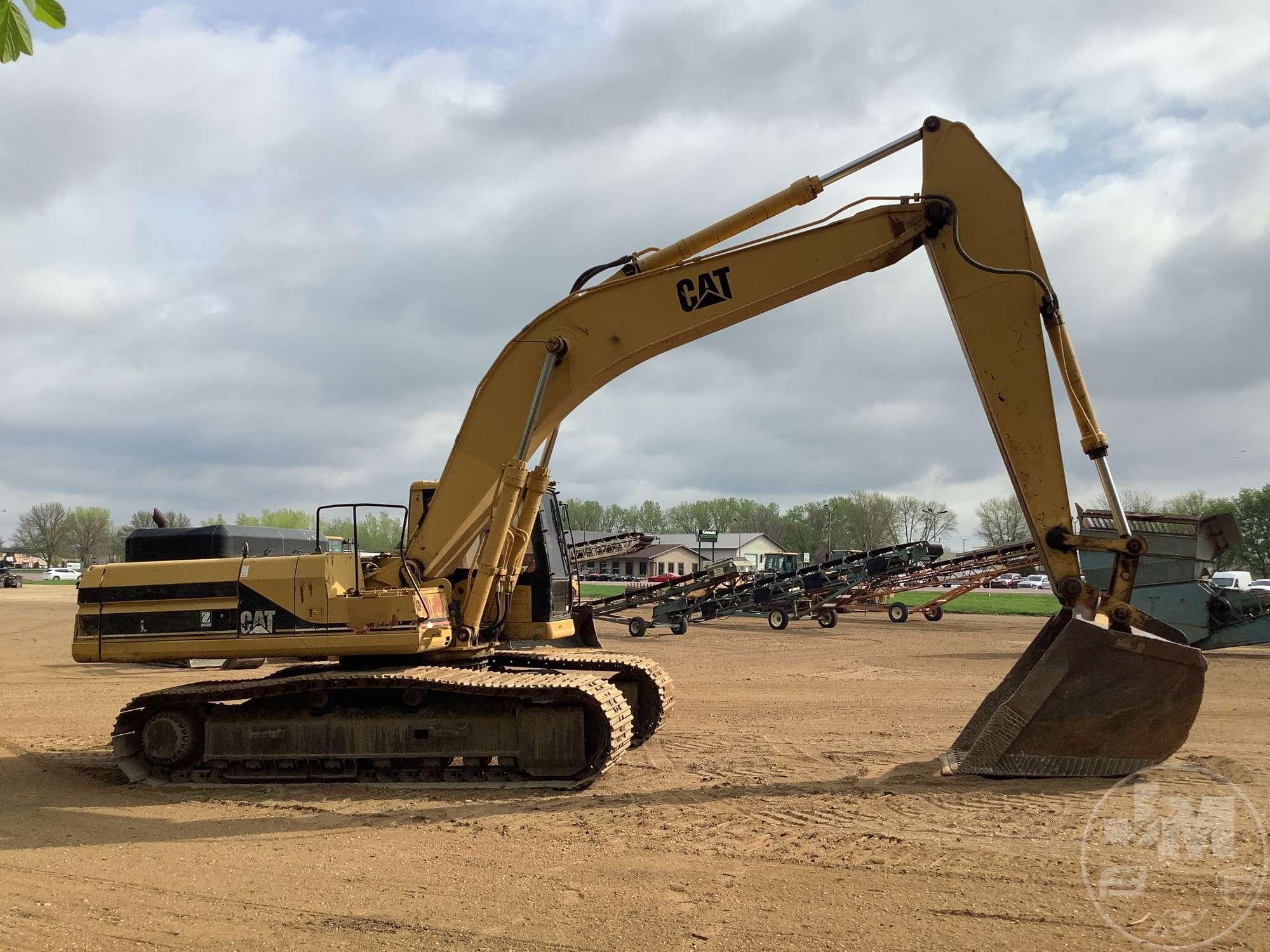 1994 CAT 330L HYDRAULIC EXCAVATOR SN: 5YM00472