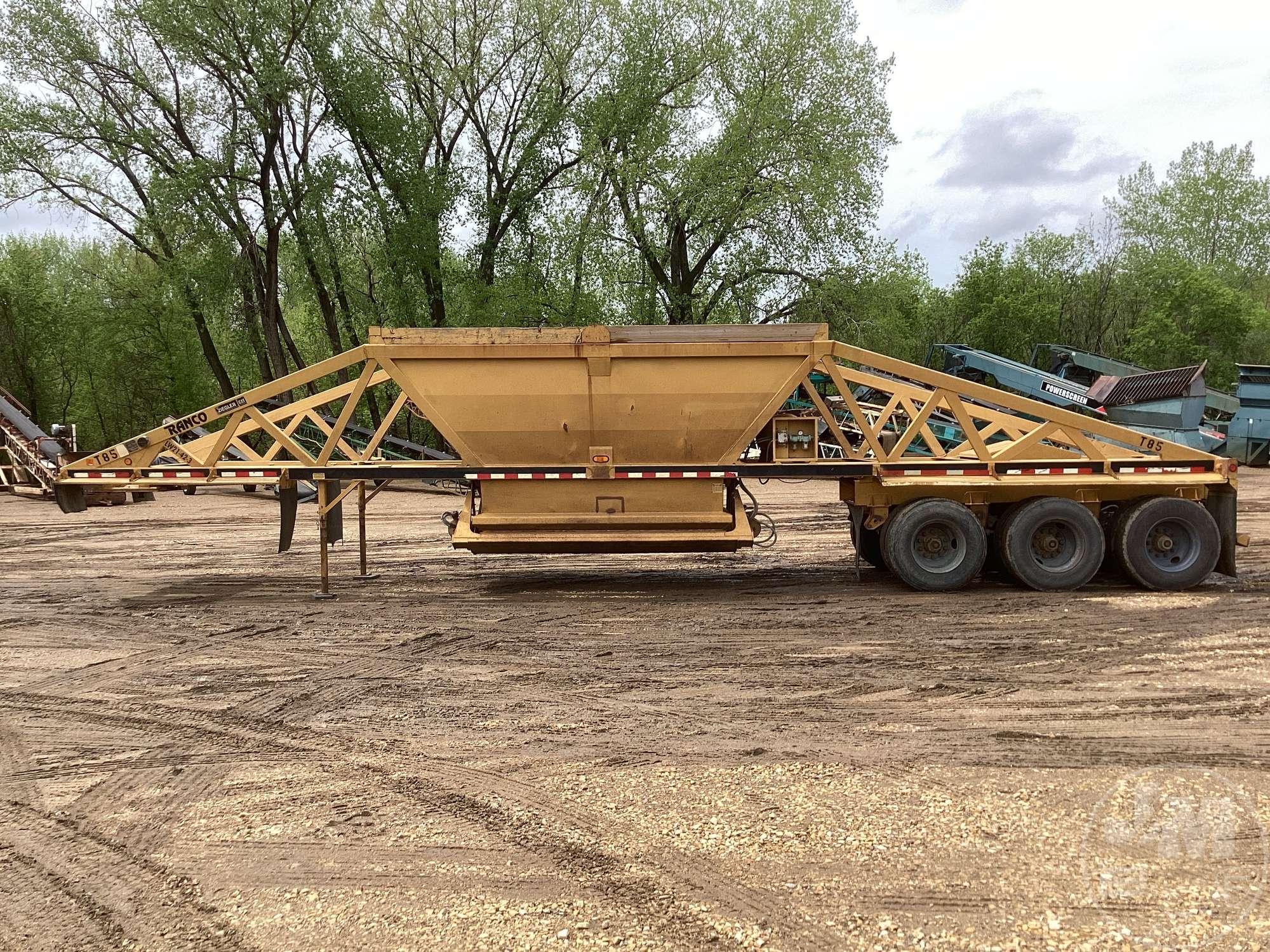 1999 RANCO STEEL  BELLY DUMP TRAILER VIN: 1R9BSF603XL008448