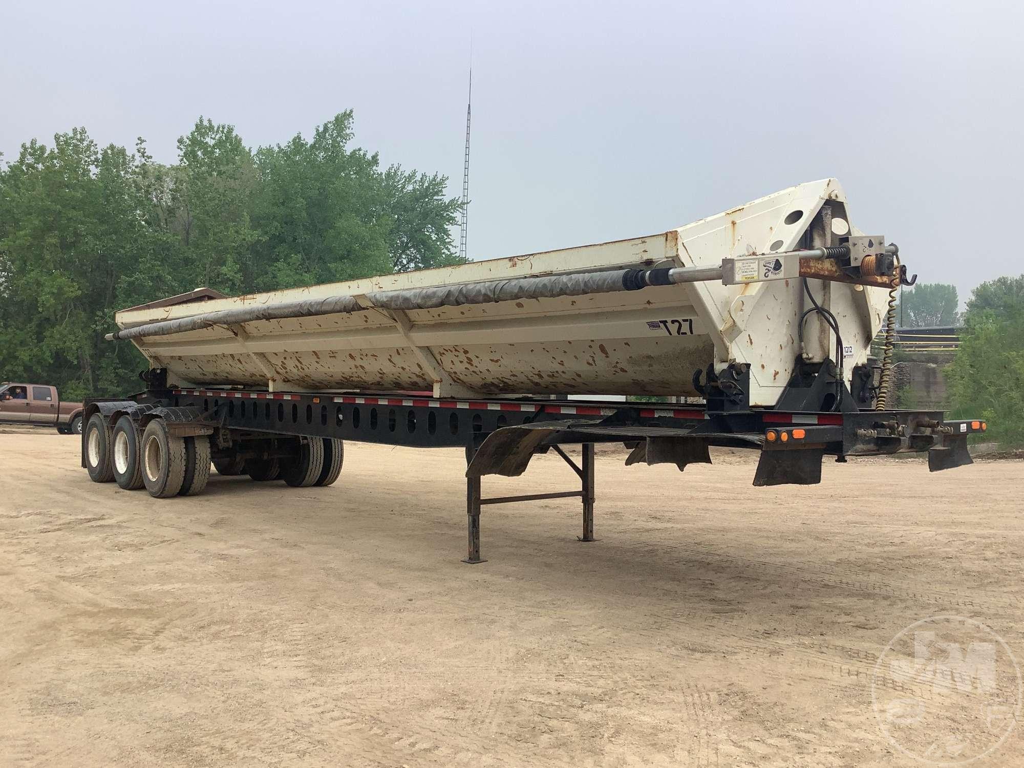 2004 ARNES 35’...... STEEL  SIDE DUMP TRAILER VIN: 2A92044354A003527