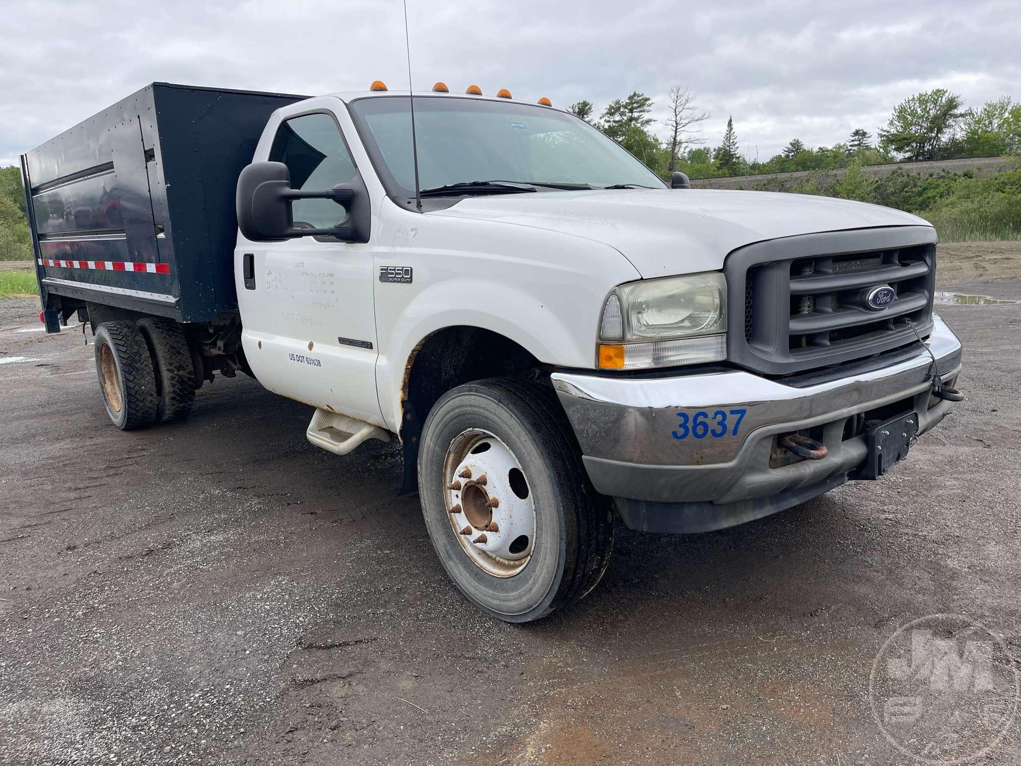 2002 FORD F-550 XLT SD SINGLE AXLE DUMP TRUCK VIN: 1FDAF56F62EC66989