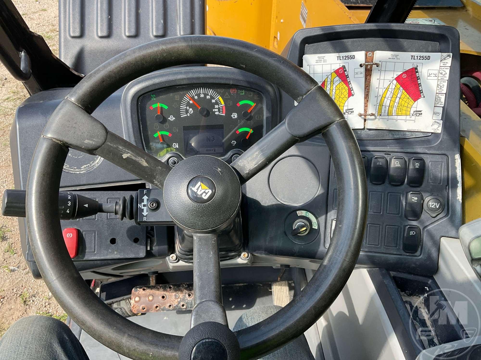 2019 CATERPILLAR TL1255D TELESCOPIC FORKLIFT SN: ML701703