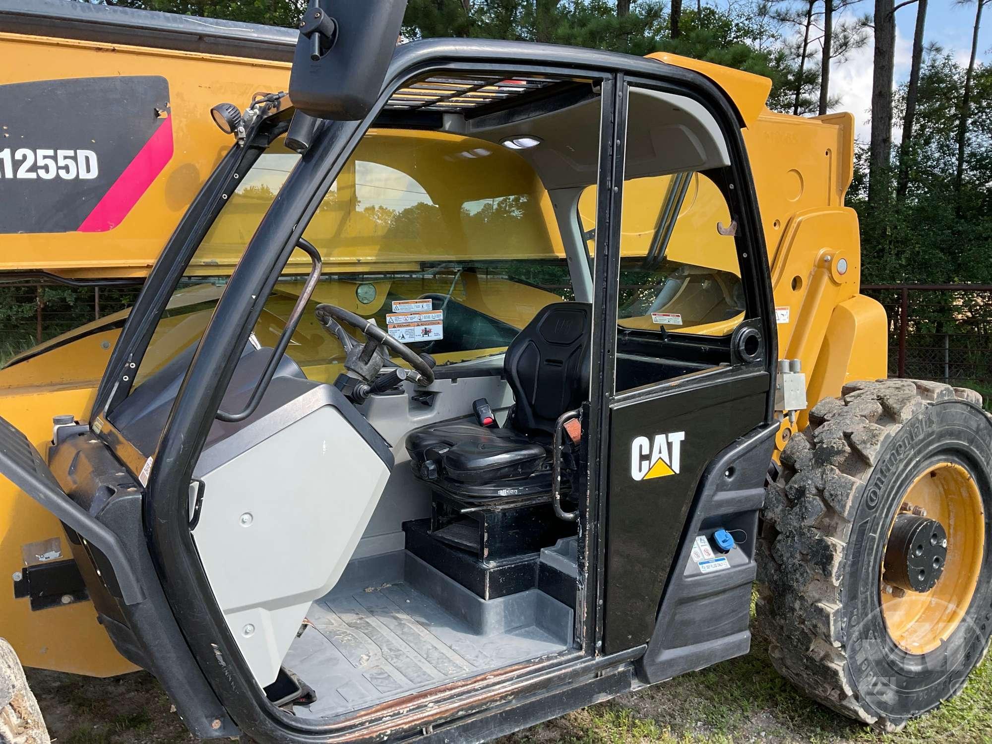 2019 CATERPILLAR TL1255D TELESCOPIC FORKLIFT SN: ML701703