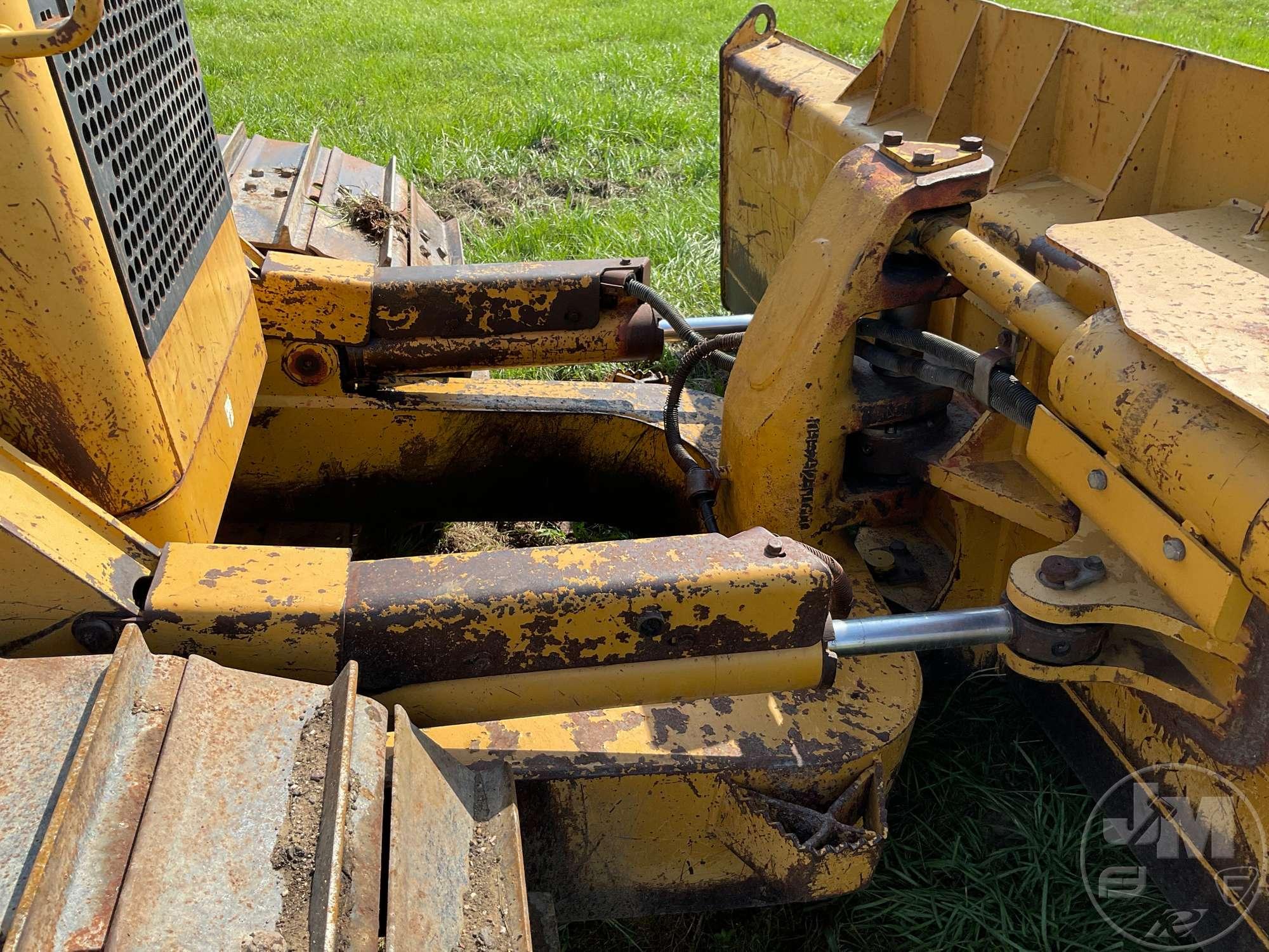 2005 CATERPILLAR D6N LGP CRAWLER TRACTOR SN: ALY01488