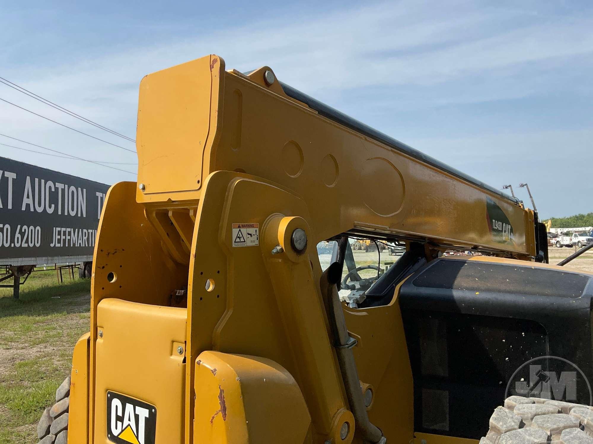 2017 CATERPILLAR TL943D ST TELESCOPIC FORKLIFT SN: MLJ00456