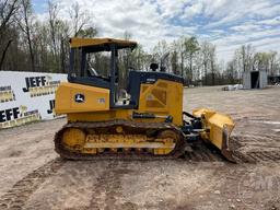 2019 DEERE 450K CRAWLER TRACTOR SN: 1T0450KXEKF353408