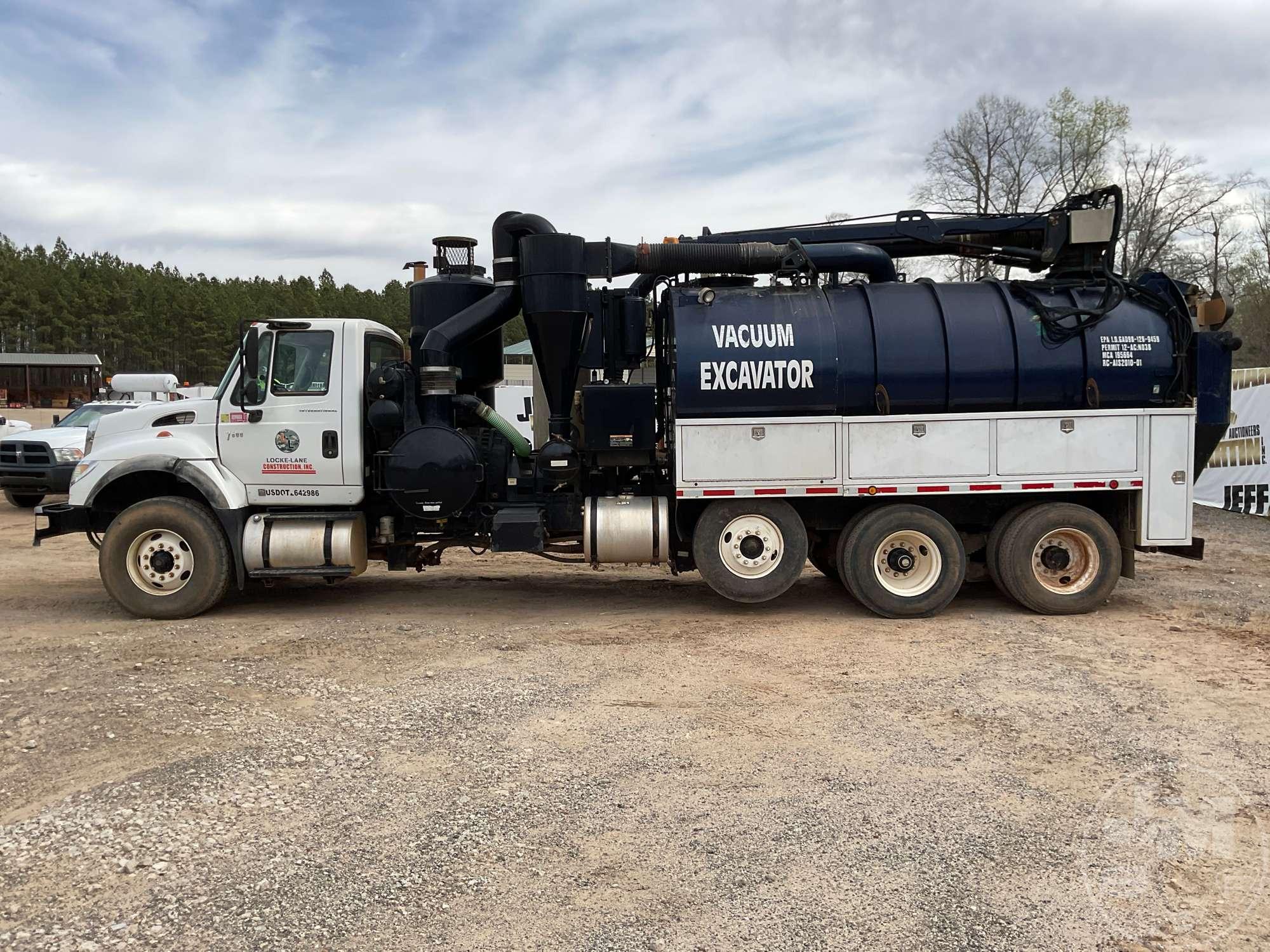 2007 VACTOR HXX 1HTWYSBT17J399353 TRI-AXLE HYDRO EXCAVATOR TRUCK 1HTWYSBT17J399353