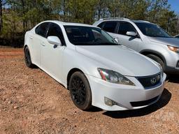 2008 LEXUS IS VIN: JTHBK262082081605 SEDAN