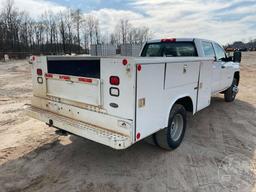 2018 CHEVROLET SILVERADO S/A UTILITY TRUCK VIN: 1GB4CYCG3JF120815