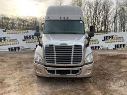 2014 FREIGHTLINER CASCADIA TANDEM AXLE TRUCK TRACTOR VIN: 3AKJGLD55ESBT5357