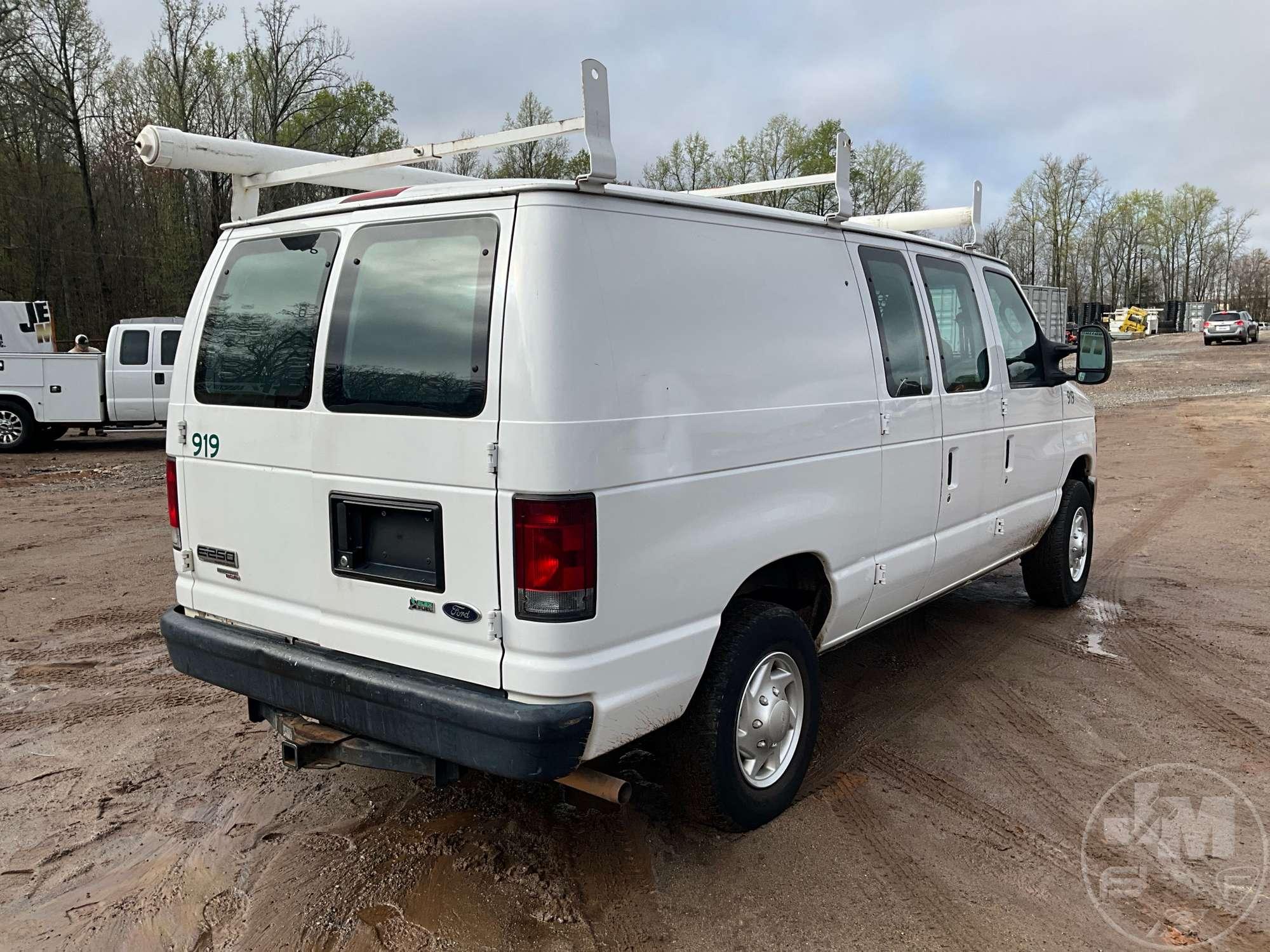 2011 FORD E-250 VIN: 1FTNE2EW5BDA45396 CARGO VAN