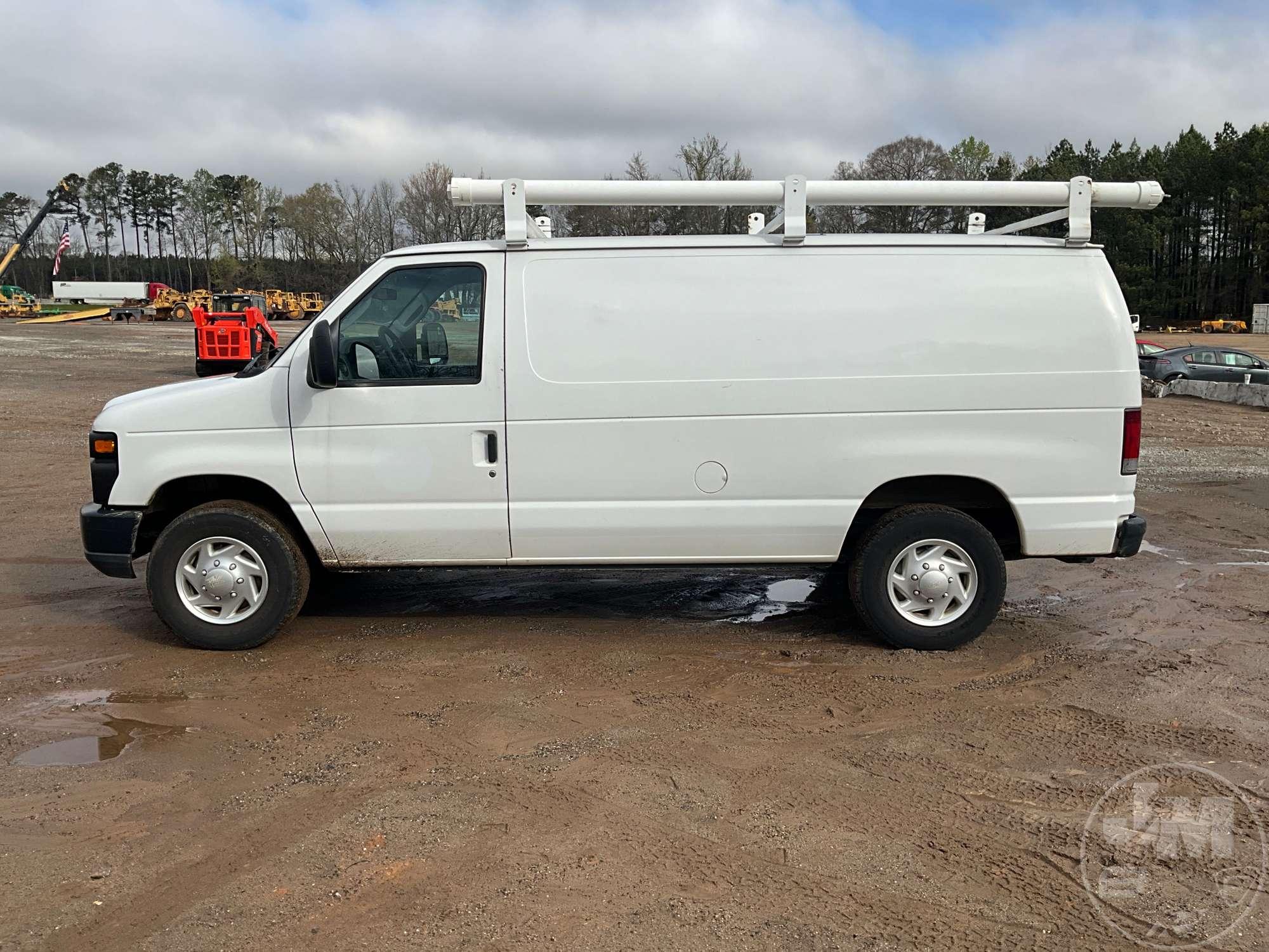 2011 FORD E-250 VIN: 1FTNE2EW5BDA45396 CARGO VAN