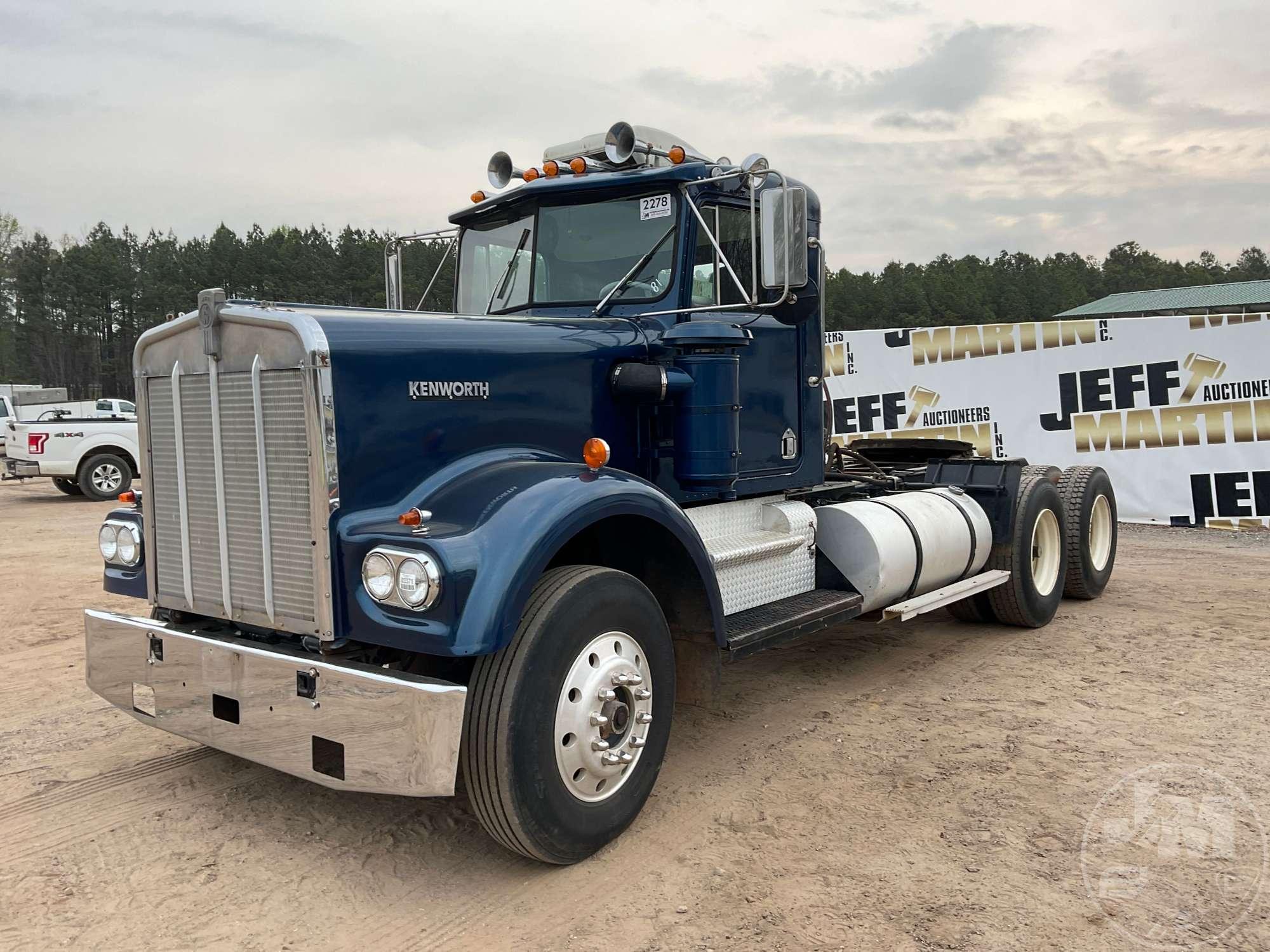 1981 KENWORTH S19 TANDEM AXLE DAY CAB TRUCK TRACTOR VIN: S194032GL