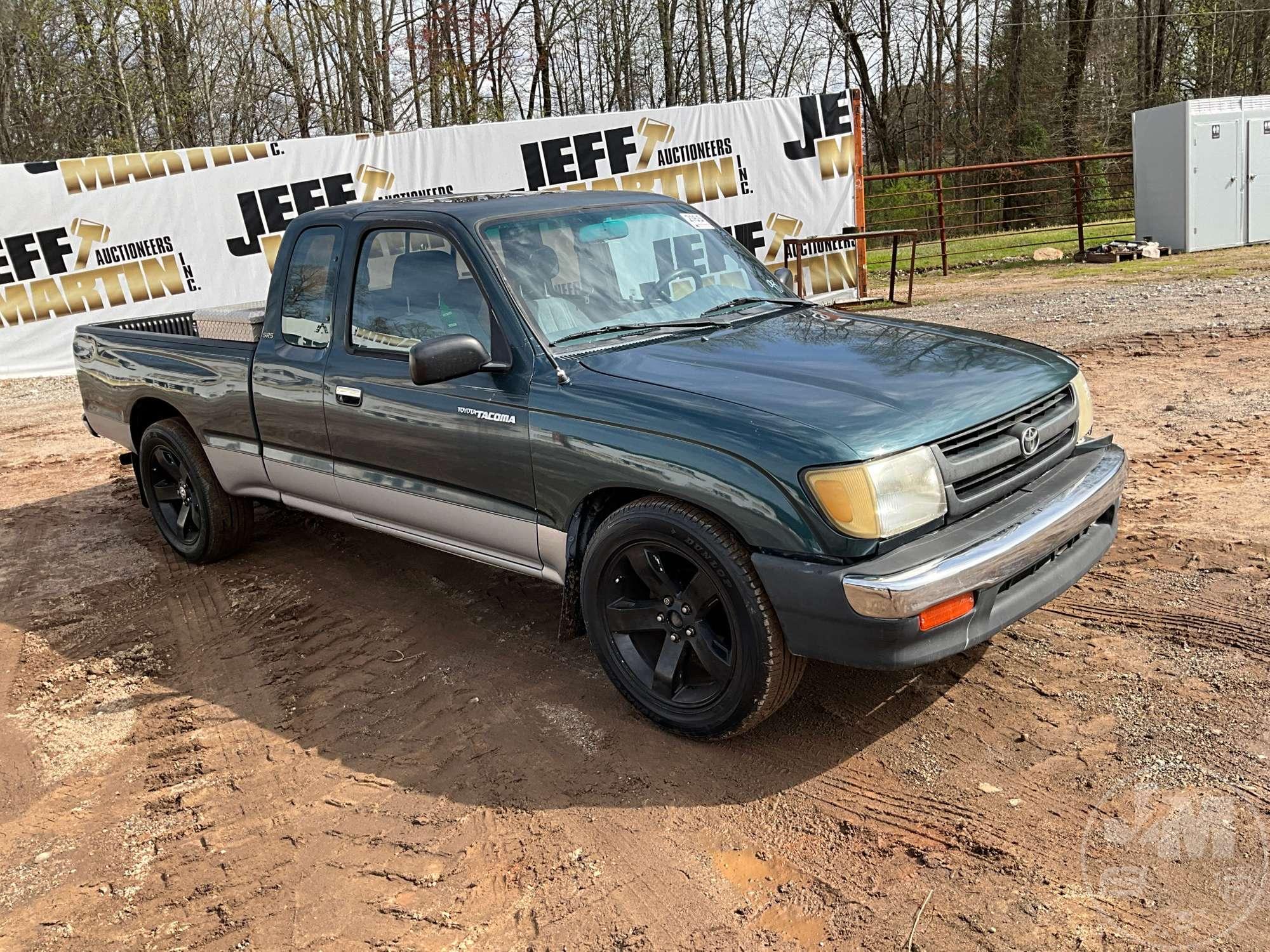 1998 TOYOTA TACOMA REGULAR CAB PICKUP VIN: 4TAVL52N6WZ016934