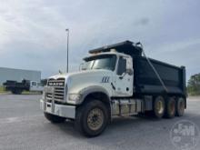 2011 MACK GU713 (GRANITE) TRI-AXLE DUMP TRUCK VIN: 1M2AX04C2BM009553