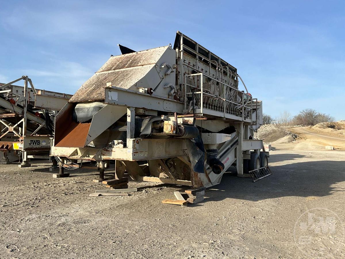 2000 CEDAR RAPIDS 48253 SN: 4825 6' X 16' THREE DECK WASH PLANT