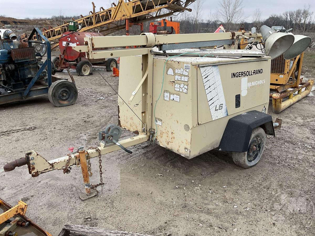 1996 INGERSOLL RAND L6-4MH 4 BULB LIGHT TOWER SN: 267764UGG823