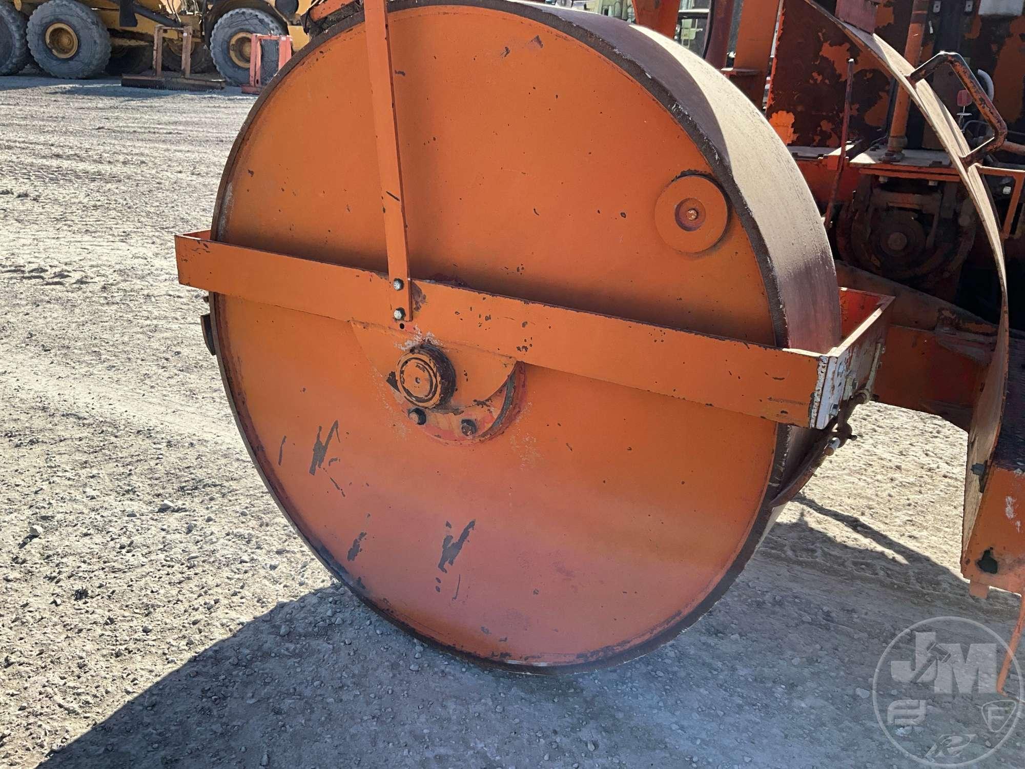 TRENCH ROLLER DOUBLE DRUM ROLLER