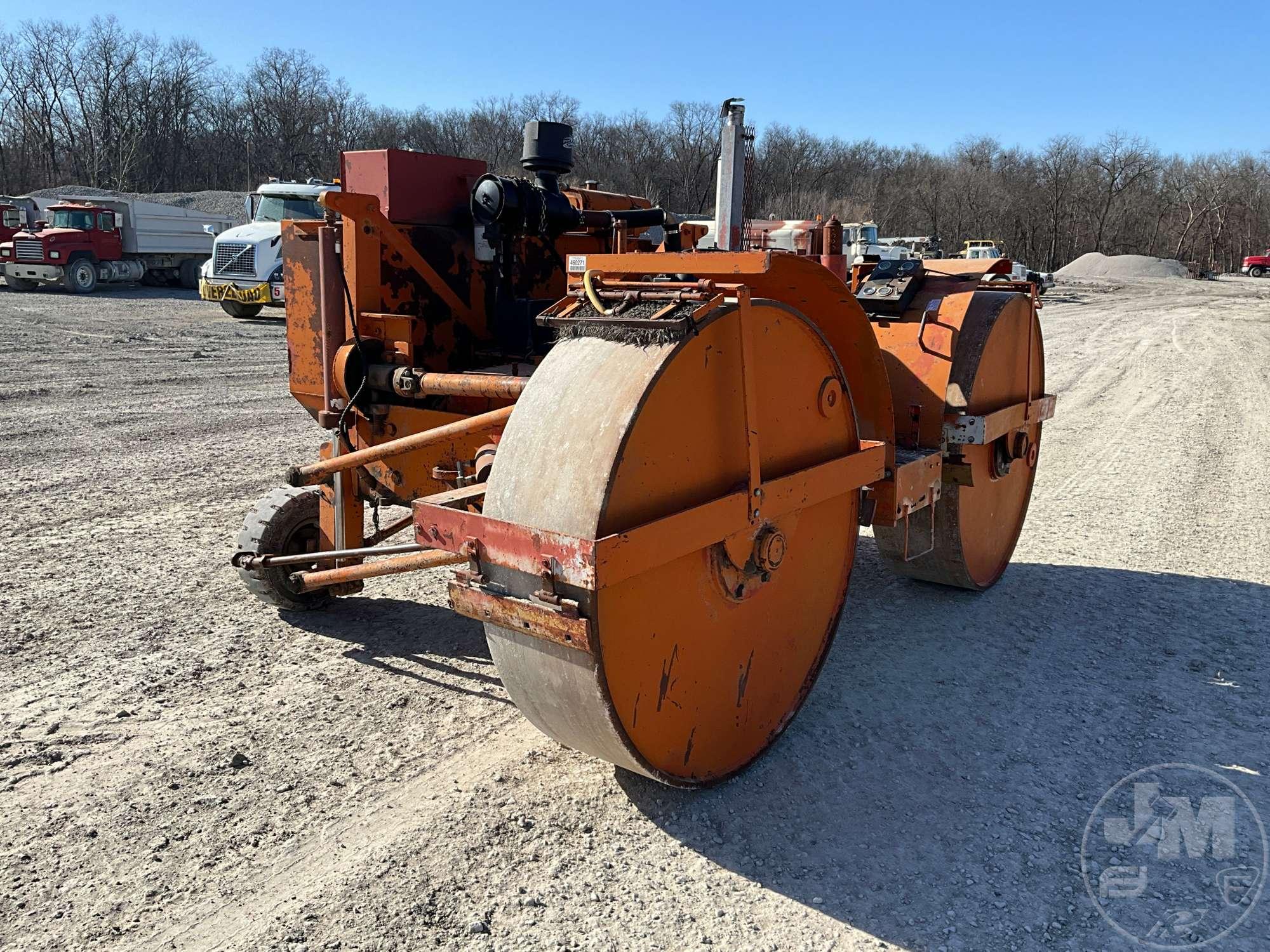 TRENCH ROLLER DOUBLE DRUM ROLLER