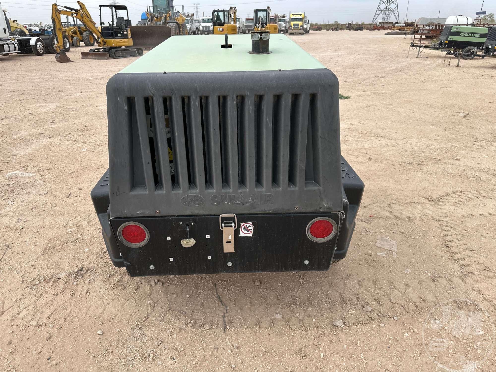 SULLAIR 185DDPQKU4F PORTABLE AIR COMPRESSOR SN: 201805040028