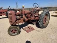 MCCORMICK FARMALL 200 SN: 13977J TRACTOR