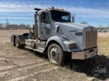 2010 KENWORTH T8 SERIES TANDEM AXLE DAY CAB TRUCK TRACTOR VIN: 1XKDD49X4AJ271673