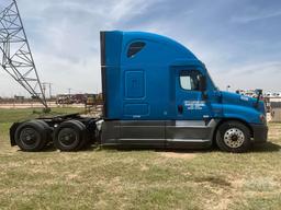 2018 FREIGHTLINER CASCADIA 125 TANDEM AXLE TRUCK TRACTOR VIN: 1FUJGLDR8JLJK4892