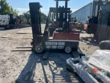 1999 CLARK C500-S80 CUSHION TIRE FORKLIFT SN: 68502037830KOF